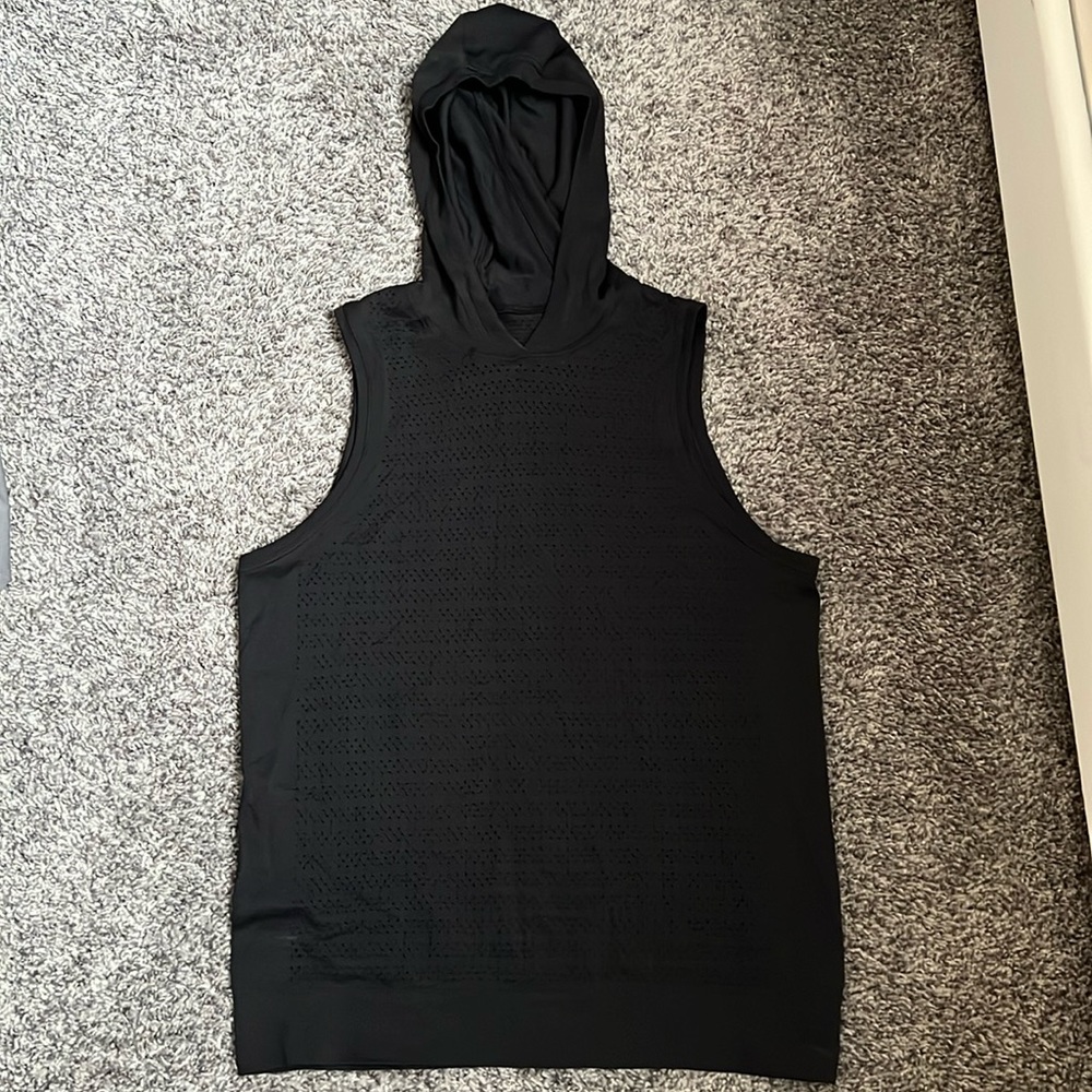 Lululemon Women’s Lightweight Black Mesh Sleeveless Hoodie